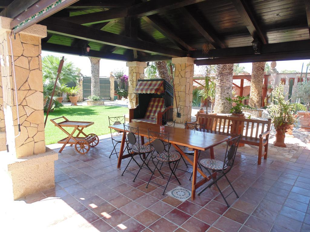 Casa Vacanze Villa Flumini Flumini di Quartu Bagian luar foto